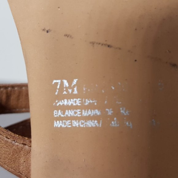 BP. 'Surf' Flat Sandal Camel Womens Size 7 M - Picture 9 of 9